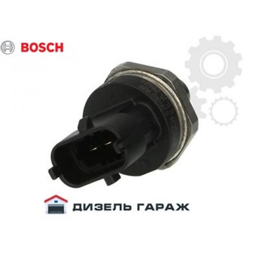 0281002909 BOSCH Датчик тиску палива в рейці
